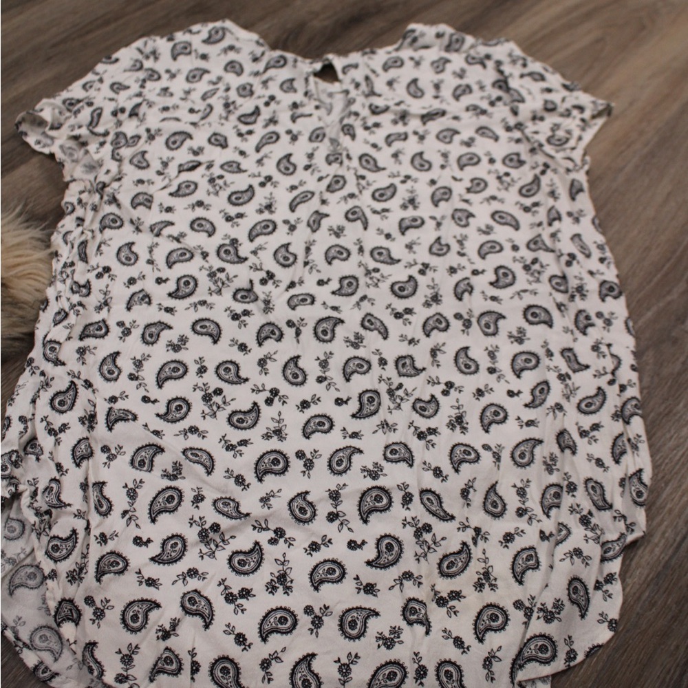 H&M Black and White Paisley Blouse